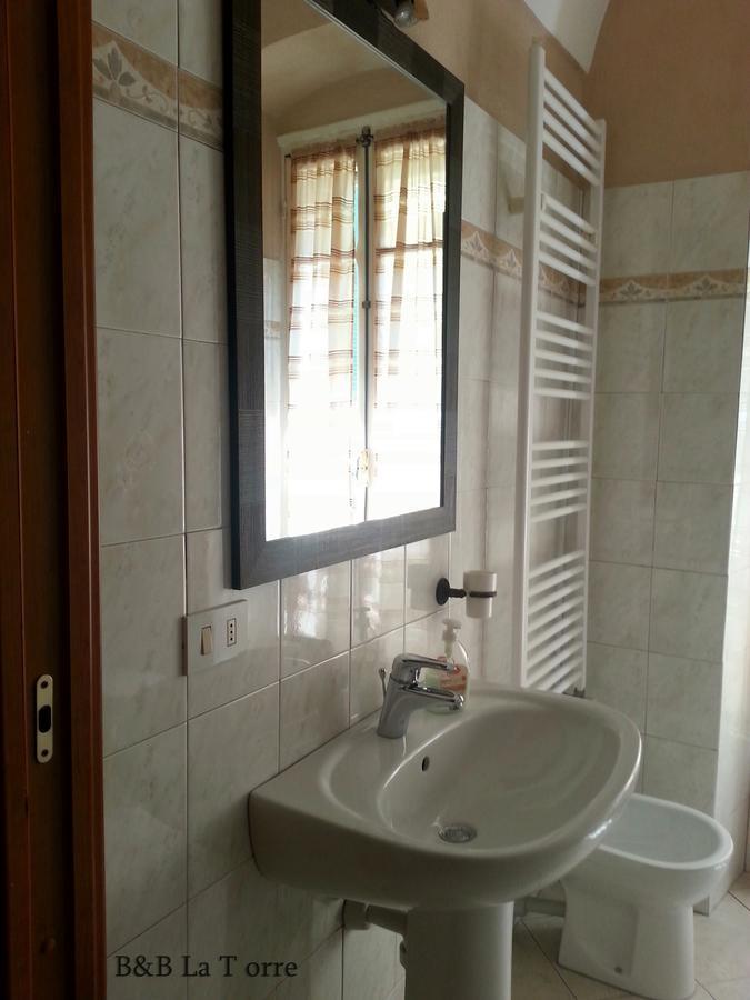 Bed and Breakfast La Torre Дольчеаккуа Номер фото